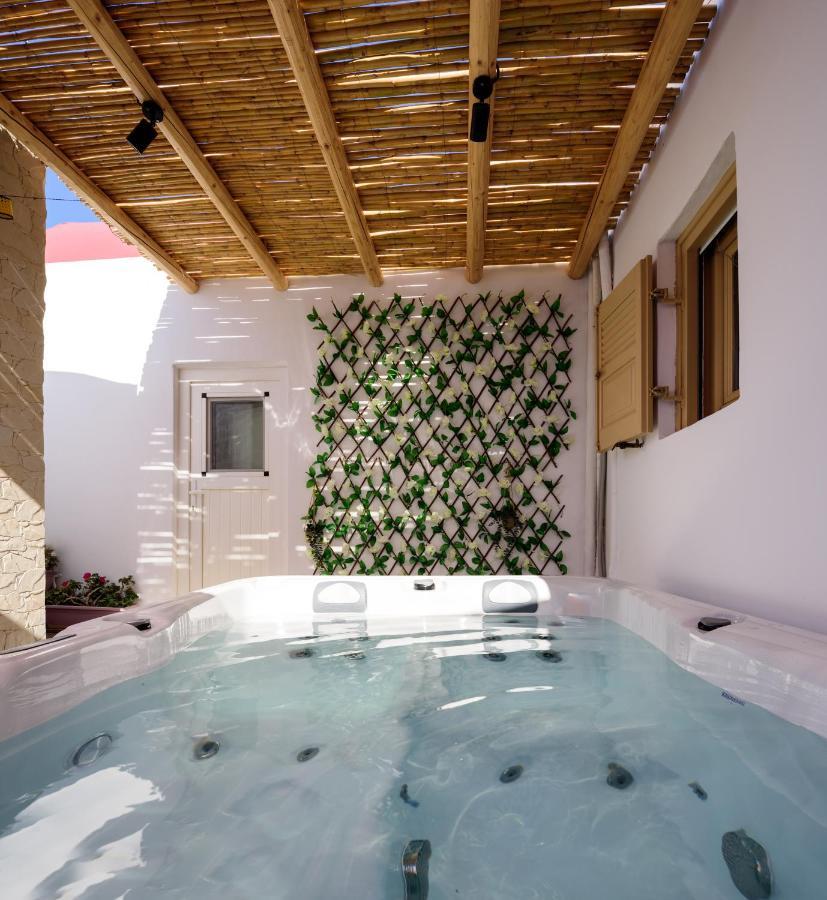 Heart Of Oia - Private House With Jacuzzi Apartment Ngoại thất bức ảnh